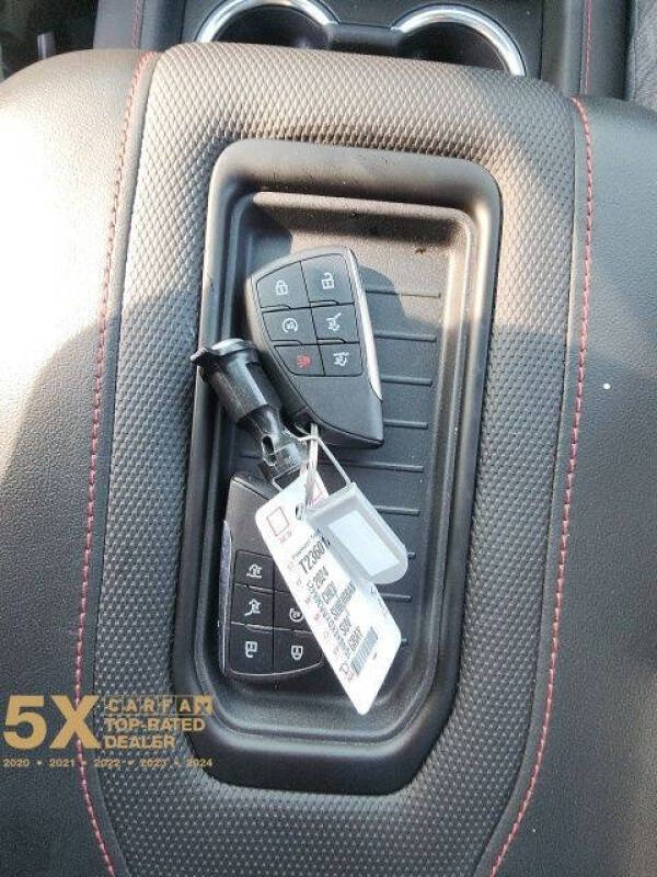 2024 Chevrolet Suburban RST