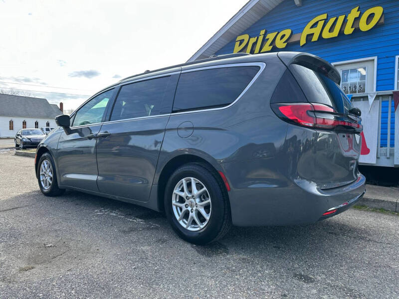 2022 Chrysler Pacifica Touring L