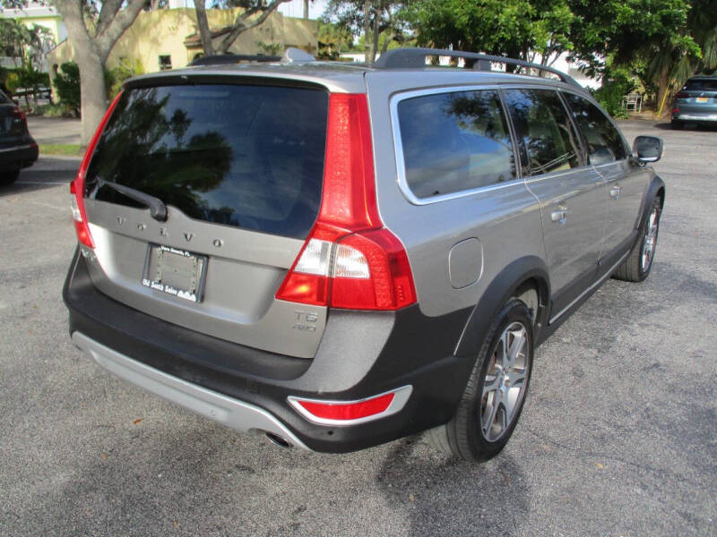 2012 Volvo XC70 T6 Premier Plus