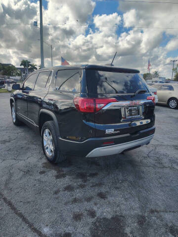 2017 GMC Acadia SLE-1