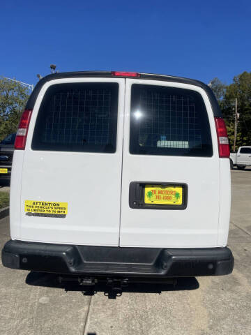 2020 Chevrolet Express 2500