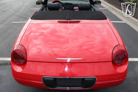 2002 Ford Thunderbird Deluxe