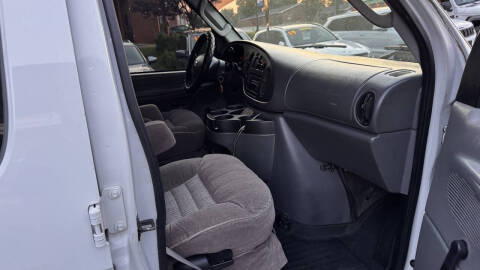 2006 Ford E-Series