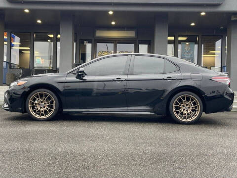 2024 Toyota Camry Hybrid SE