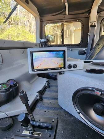 1985 AM General Hummer
