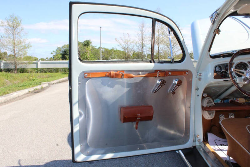 1960 Volkswagen Beetle