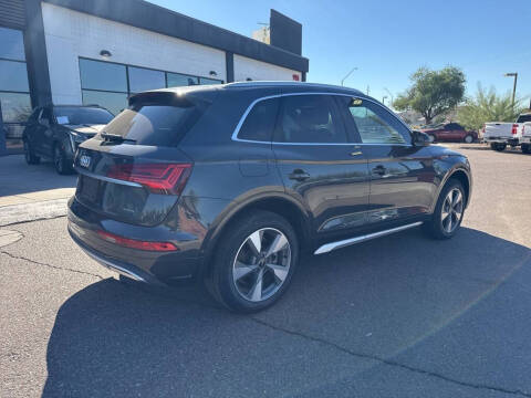 2023 Audi Q5 quattro Prestige 40 TFSI