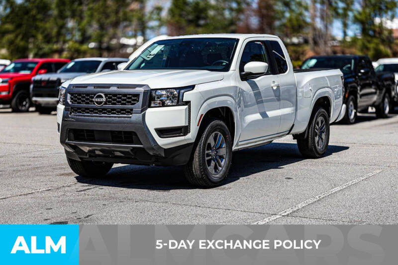 2025 Nissan Frontier SV