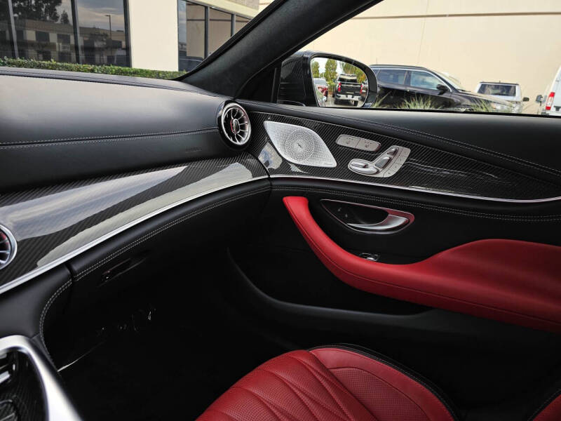 2023 Mercedes-Benz AMG GT 63 S