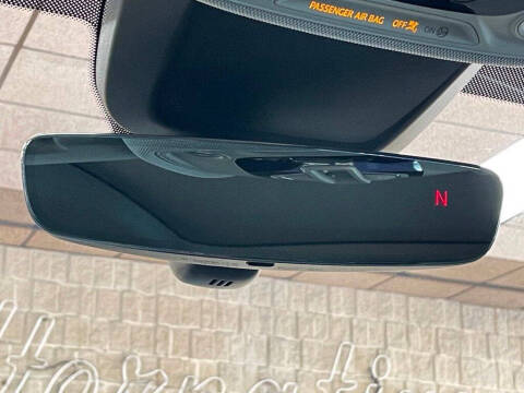 2022 Audi e-tron quattro Premium Plus