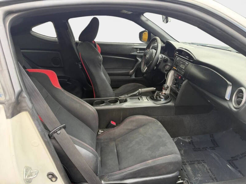 2013 Scion FR-S