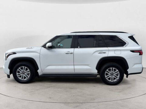 2025 Toyota Sequoia SR5