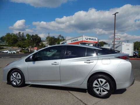 2017 Toyota Prius Two