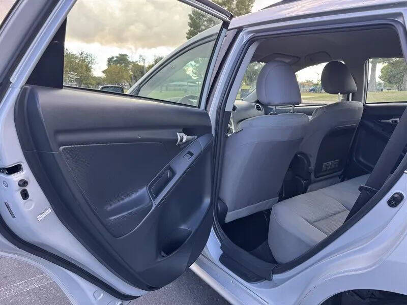 2013 Toyota Matrix S