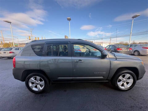 2011 Jeep Compass Sport