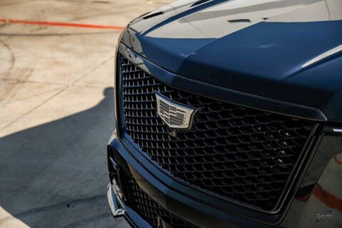 2025 Cadillac Escalade-V