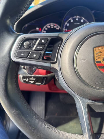 2022 Porsche Cayenne Platinum Edition