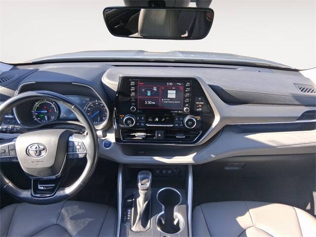 2021 Toyota Highlander Hybrid XLE