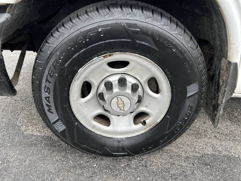 2011 Chevrolet Express 2500