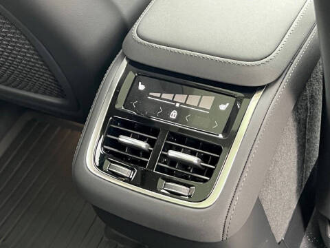 2026 Volvo XC90 B6 Plus 7P