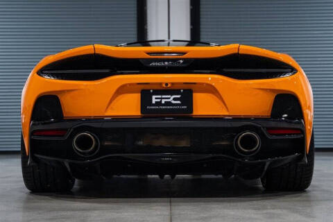 2023 McLaren GT