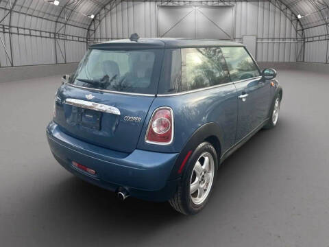 2011 MINI Cooper