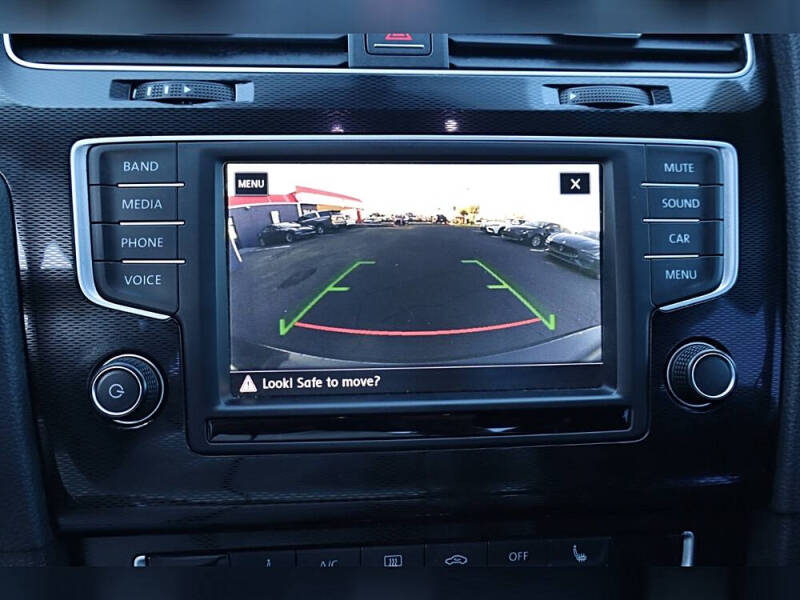 2017 Volkswagen Golf GTI Autobahn