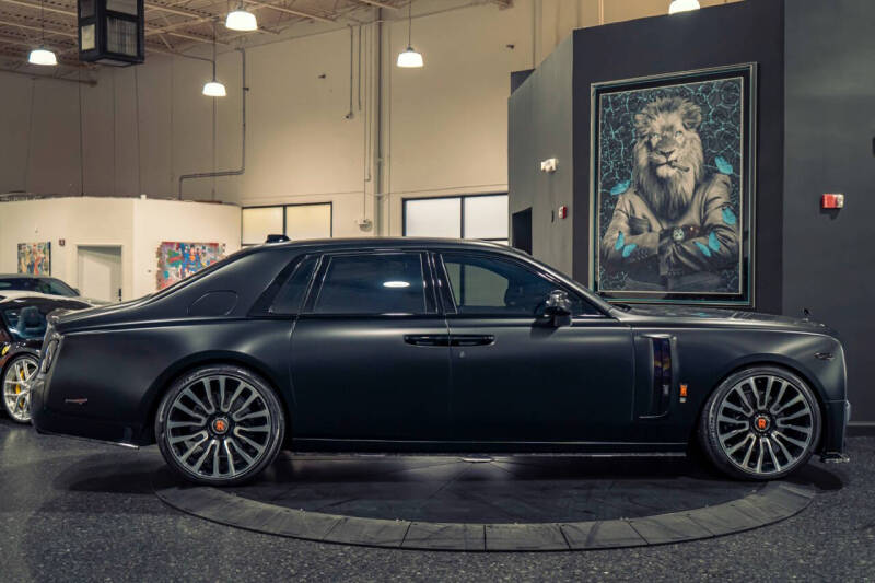 2022 Rolls-Royce Phantom
