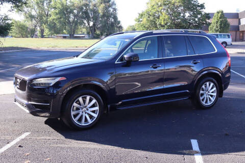 2016 Volvo XC90 T6 Momentum