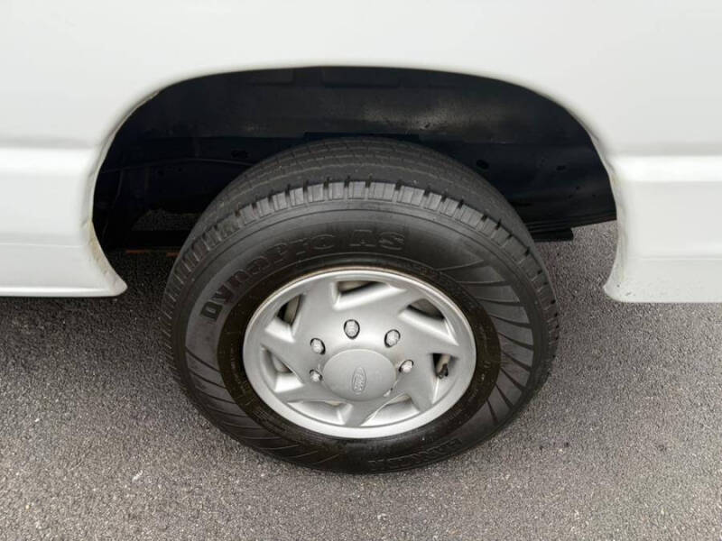 2014 Ford E-Series E-250