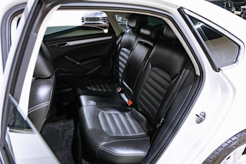 2017 Volkswagen Passat 1.8T S