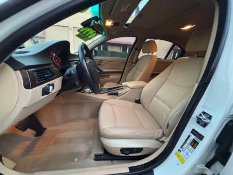 2009 BMW 3 Series 328i