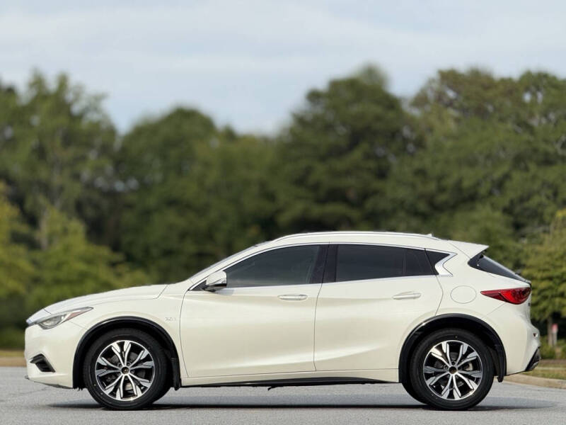 2018 Infiniti QX30 Luxe