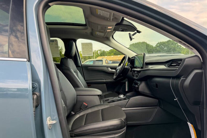 2025 Ford Escape Plug-In Hybrid PHEV