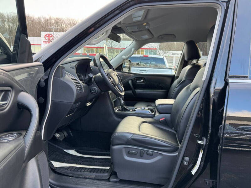 2022 Nissan Armada SV