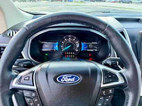 2022 Ford Edge SEL