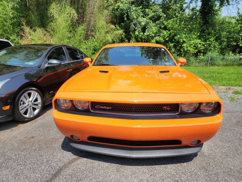 2012 Dodge Challenger SXT