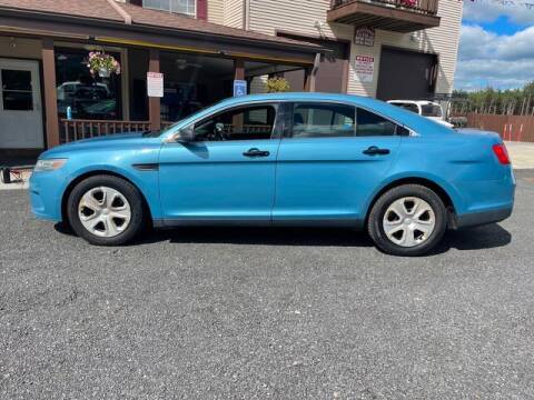 2013 Ford Taurus for sale at Upstate Auto Sales Inc. in Pittstown NY