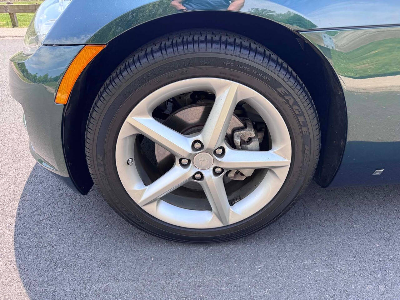 2008 Saturn SKY 29