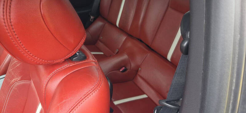 2011 Ford Mustang GT Premium