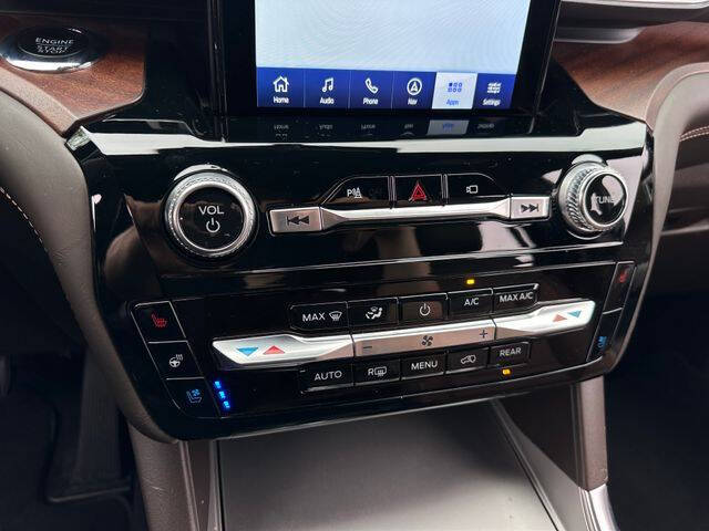2023 Ford Explorer King Ranch
