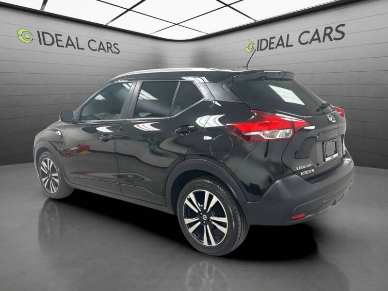 2019 Nissan Kicks SV