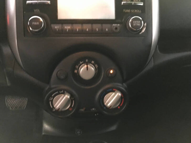 2014 Nissan Versa Note SV