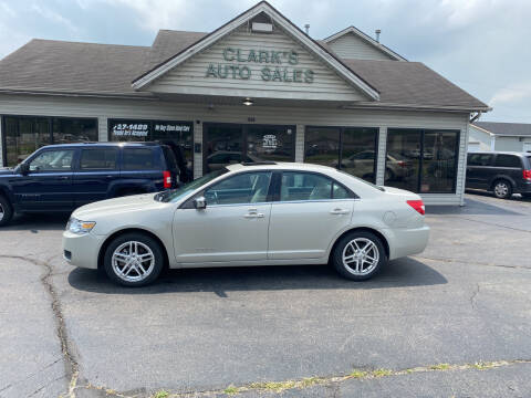 2006 Lincoln Zephyr for sale at Clarks Auto Sales in Middletown OH