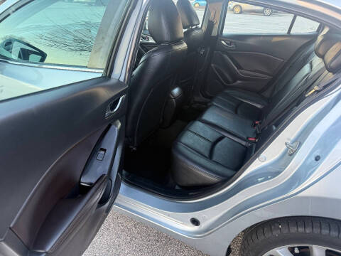 2017 Mazda MAZDA3 Touring