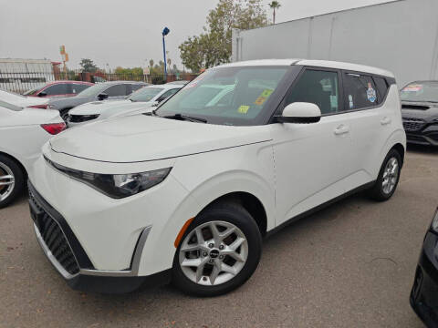 2023 Kia Soul LX