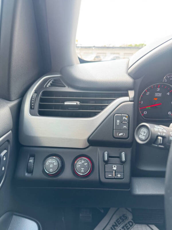 2016 GMC Yukon SLT
