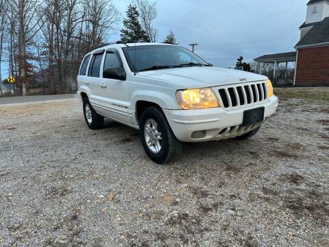 2000 Jeep Grand Cherokee for sale at TRAVIS AUTOMOTIVE in Corryton TN