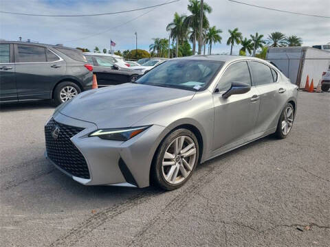 2023 Lexus IS 300