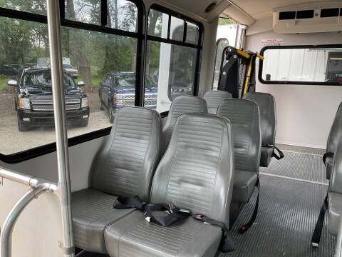 2013 Ford E-Series E-350 SD